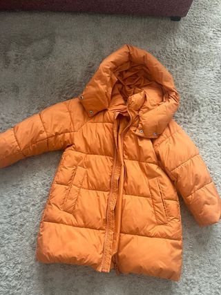 Cazadora niña Zara naranja 6-7 años