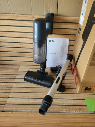 Aspiradora AEG AP61CB21DB Sin Cable