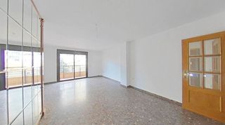 Piso en venta en Malilla en Valencia