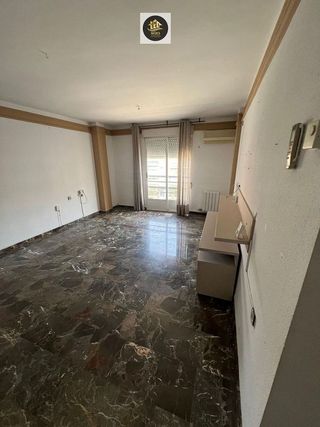 Piso en venta en Santa Isabel en Jaén