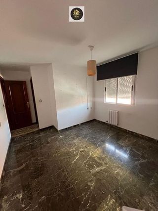 Piso en venta en Santa Isabel en Jaén