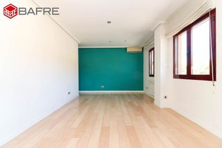 Piso en venta en Zofio en Madrid
