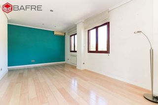 Piso en venta en Zofio en Madrid