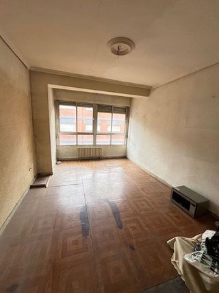 Piso en venta en Hospital en Valladolid