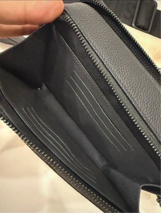 Bolso Louis Vuitton Alpha Negro Piel Granulada