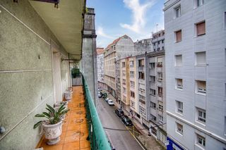 Piso en venta en Numancia - San Fernando en Santander