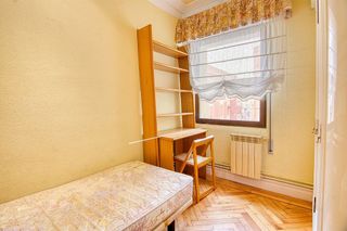 Piso en venta en Numancia - San Fernando en Santander