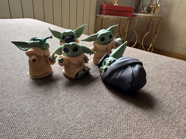 Muñecos Baby Yoda Star Wars