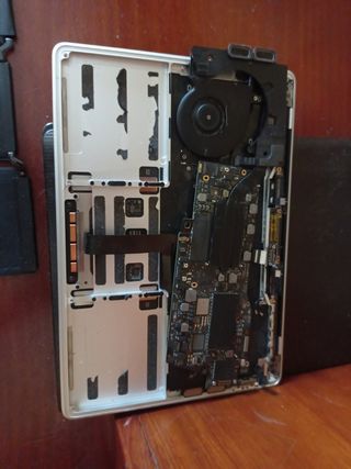 Despiece MacBook Pro 2019