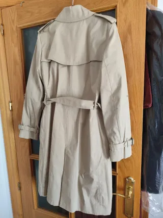 Abrigo gabardina beige nuevo