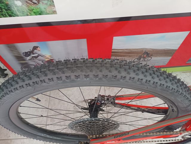 Ghost LECTOR FS X01 AXS RUEDAS MICHE CARB. Talla M