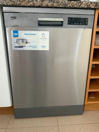 Lavavajillas Beko AquaIntense