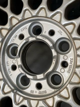 Llantas BMW Styling 5 E34 15”
