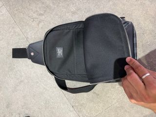 Bandolera Louis Vuitton Negra