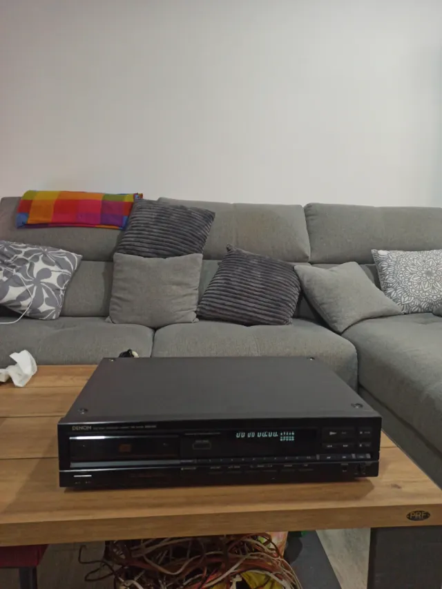 Reproductor CD Denon Negro