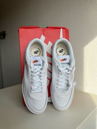 Nike Court Vintage