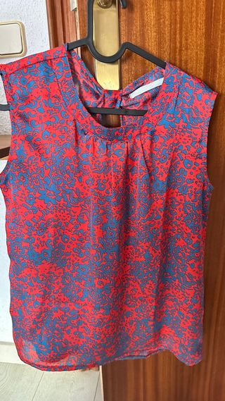 Blusa Sfera Estampada Elegante