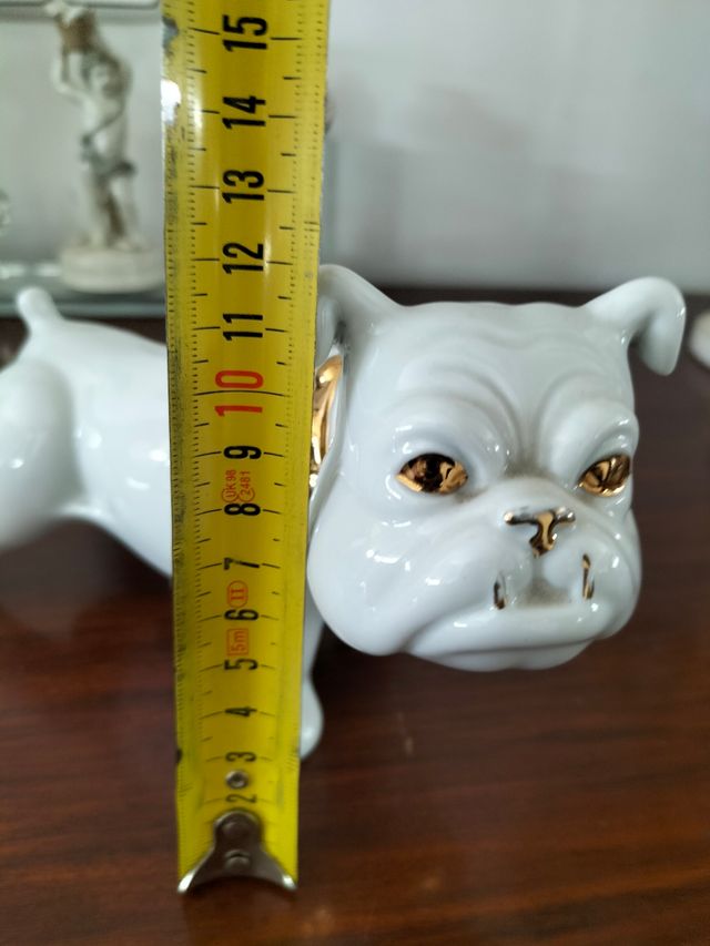 Figura Bulldog Porcelana Dorada