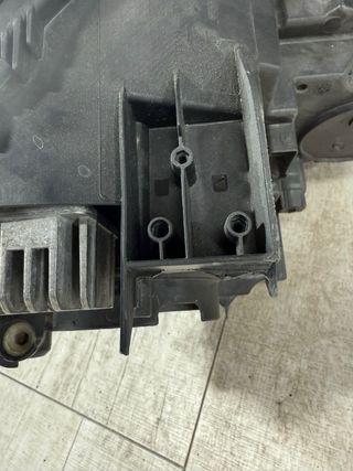 Faro Izquierdo Bi-Xenón Mercedes GLA