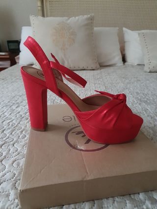 Sandalia plataforma KYLIE roja