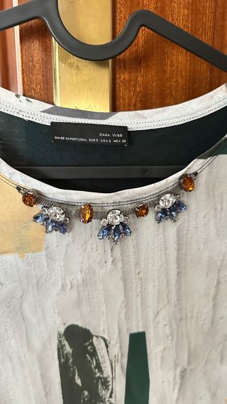Blusa Zara Estampada Pedrería