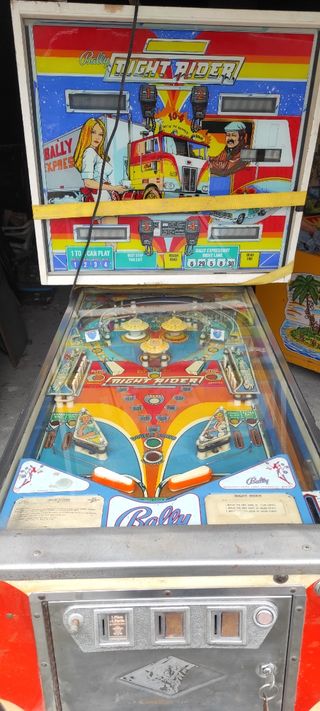 Pinball Bally Night Rider