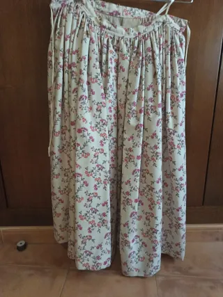 Falda huertana beige y rosa
