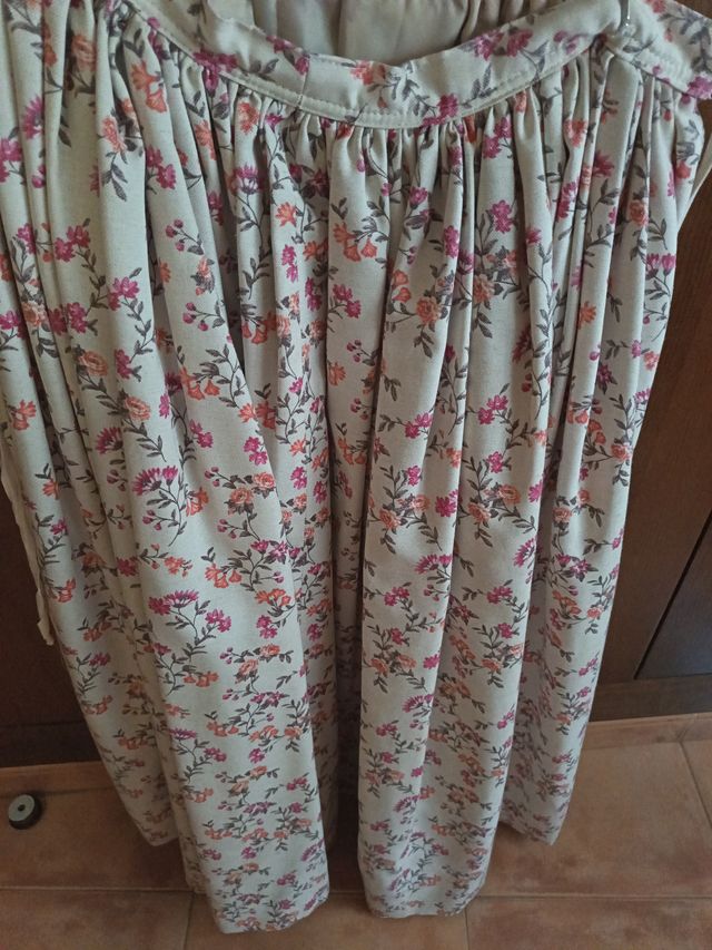 Falda huertana beige y rosa