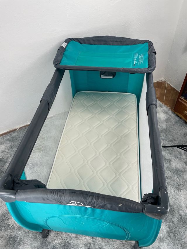Cuna plegable para bebé + colchon