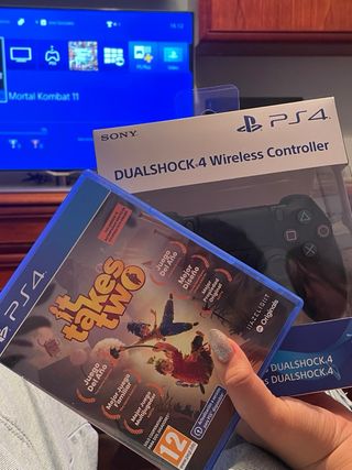 PS4 Pro 1TB 
Cambio Por Xbox.