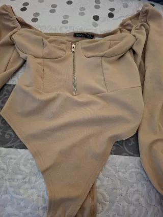 Body Boohoo Beige Talla S