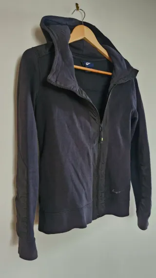 Sudadera Nike con cremallera