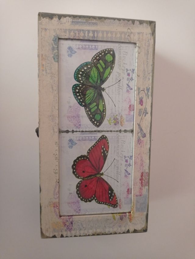 Caja joyero decorada mariposas