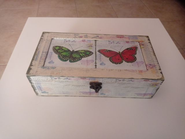 Caja joyero decorada mariposas