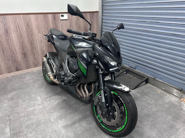 Kawasaki Z800 Negra