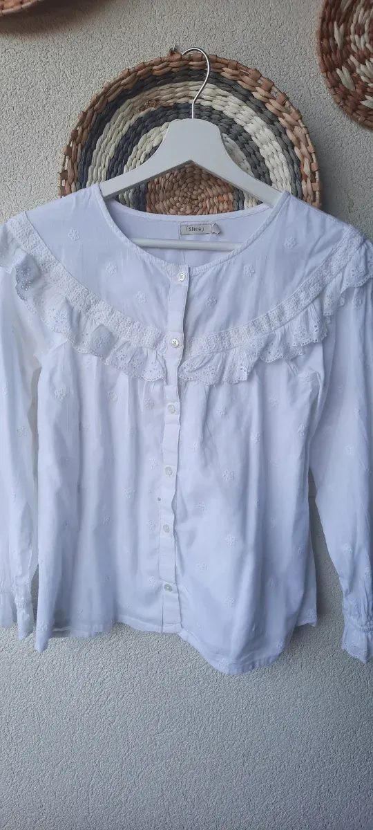 Camisa Sfera bordado suizo niña 11-12 años