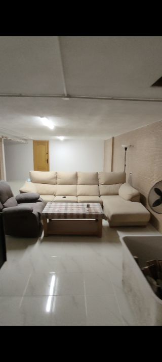 Casa unifamiliar + Terreno anexo