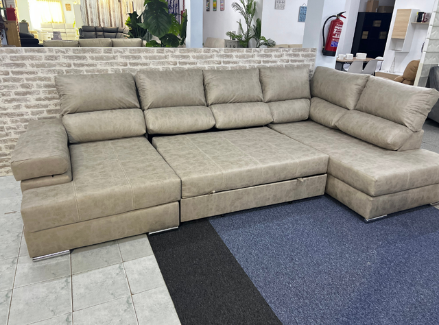 SOFÁ MODULAR DE ALTA GAMA EN OFERTA.