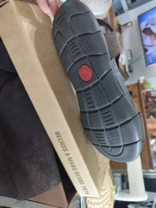 Sandalias kangaroos Marrones