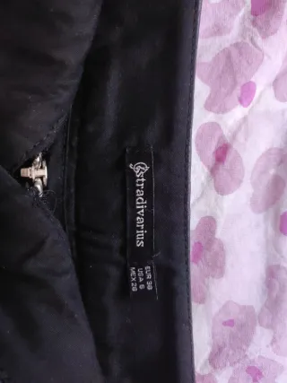 Falda polipiel negra