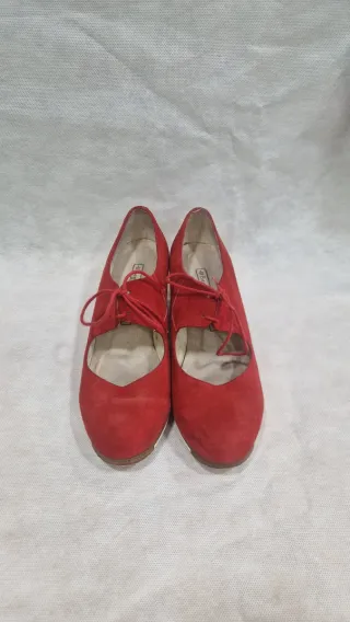 Zapatos Flamenco Begoña Cervera Rojos