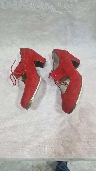 Zapatos Flamenco Begoña Cervera Rojos