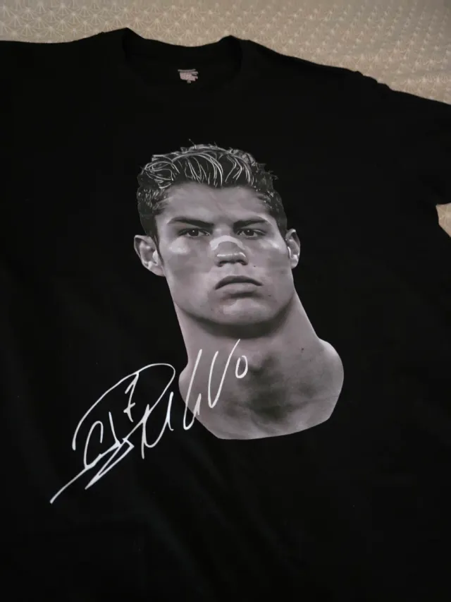 Camiseta Cristiano Ronaldo Negra