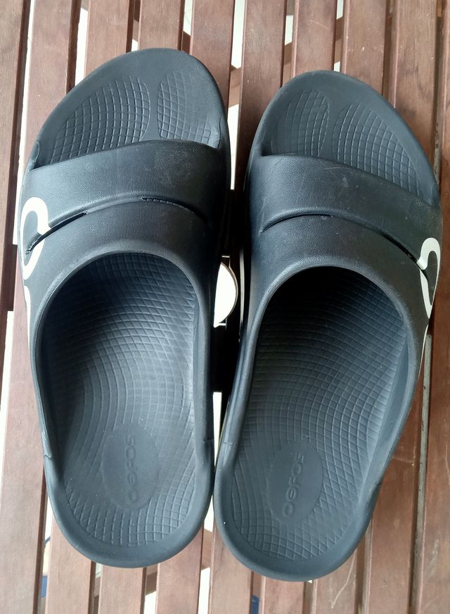 Sandalias recuperación OOFOS Talla 41