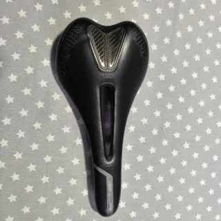 Sella per bici da corsa Selle Italia nera