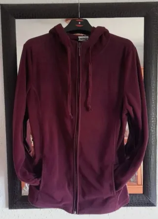 Sudadera polar con capucha y cremallera mujer M. 