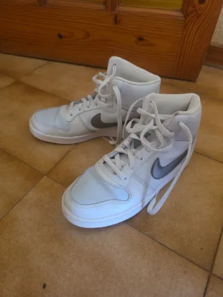 Tenis Nike Blanco Talla 41