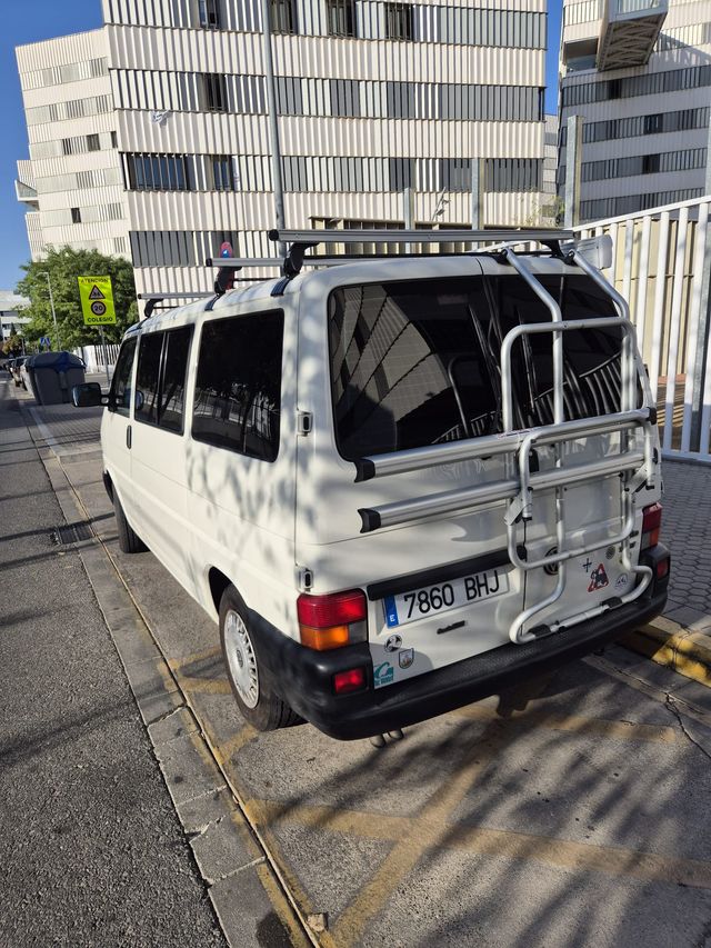 Volkswagen Caravelle T4 2.5 TDI 102CV Camper