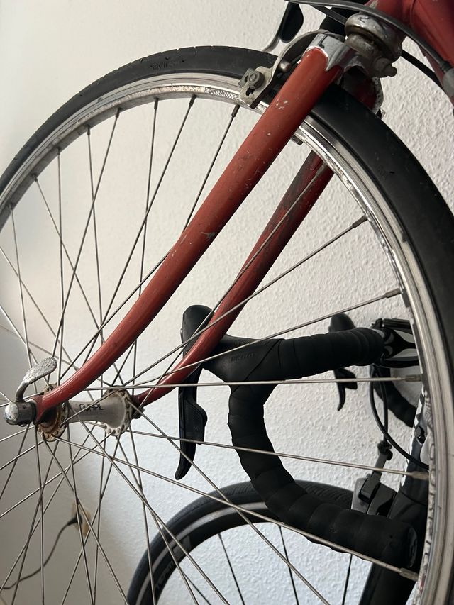 Bicicleta de carretera antigua