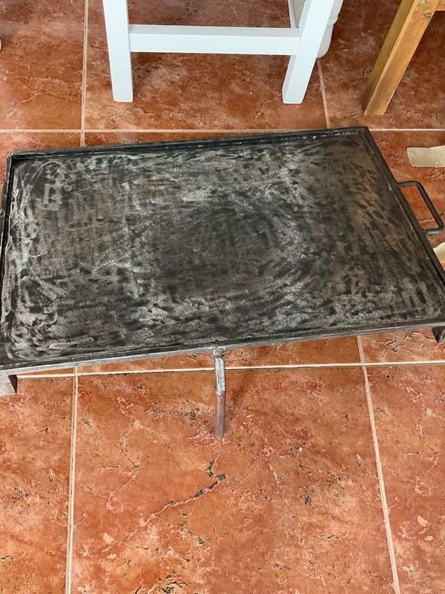 Barbacoa de hierro portátil.